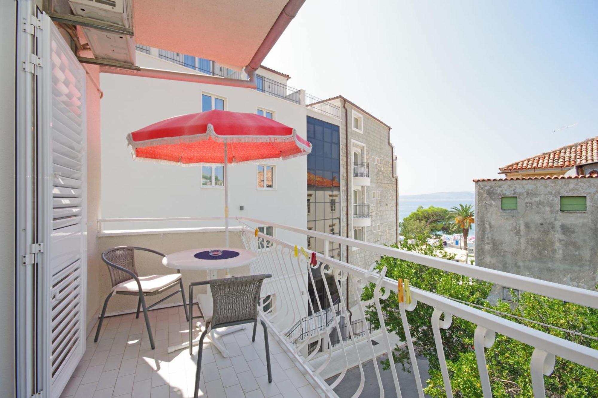 Villa Antonia Baska Voda Luaran gambar